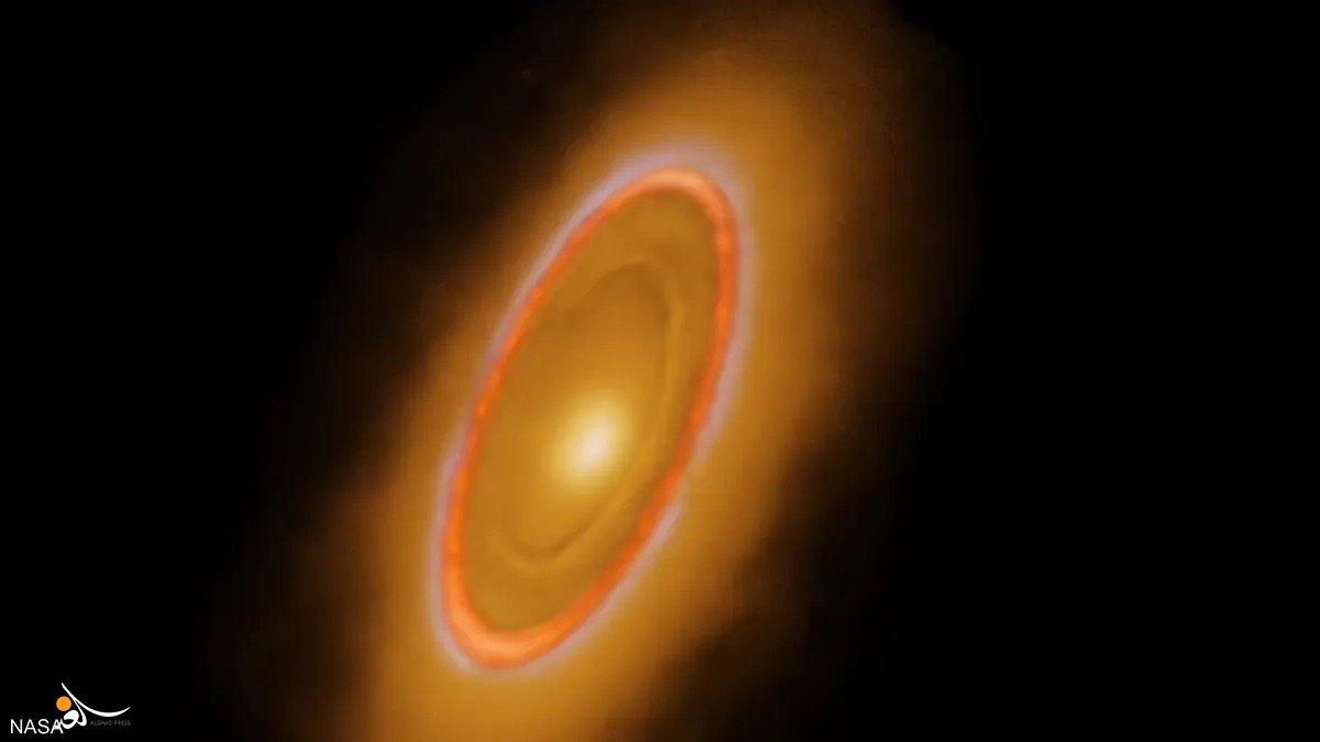 نجم اضخم من الشمس 